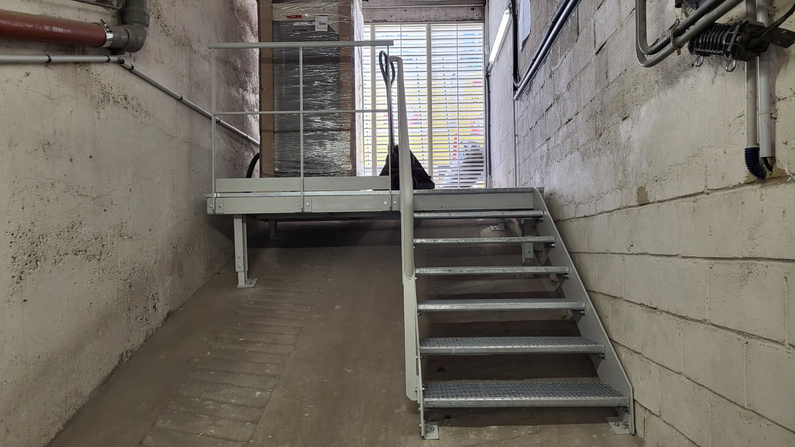 cm auneau plateforme et escalier 1